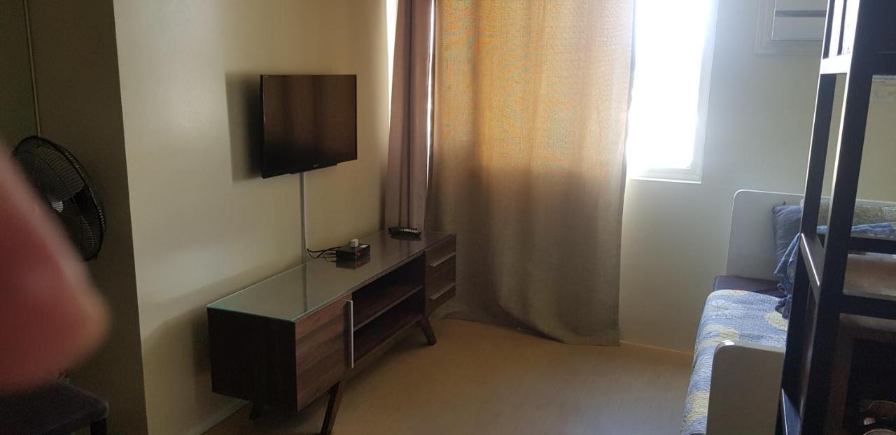 Nice Corner Ayala 1 Bedroom Condo At Heart Of Davao City With Hi Speed Wi Fi Internet Exterior photo