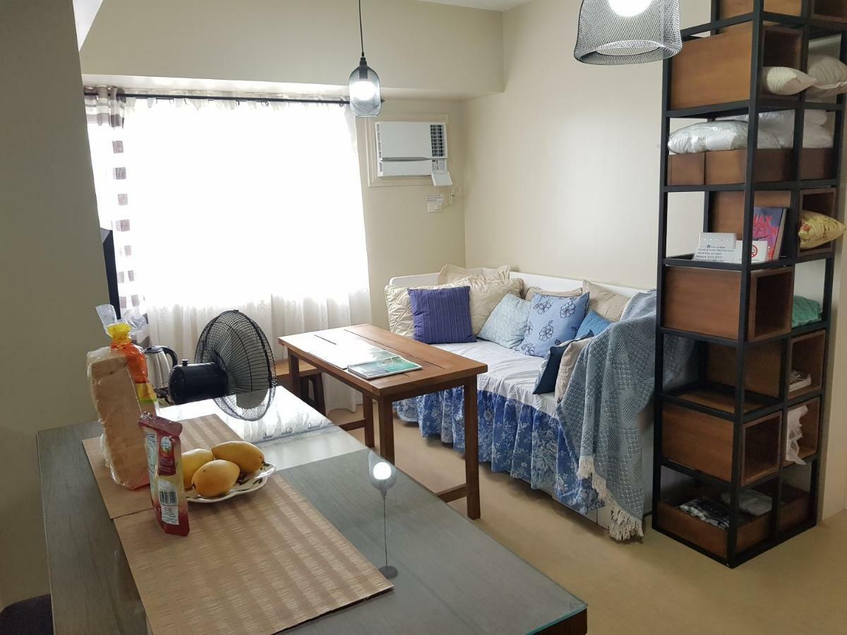 Nice Corner Ayala 1 Bedroom Condo At Heart Of Davao City With Hi Speed Wi Fi Internet Exterior photo